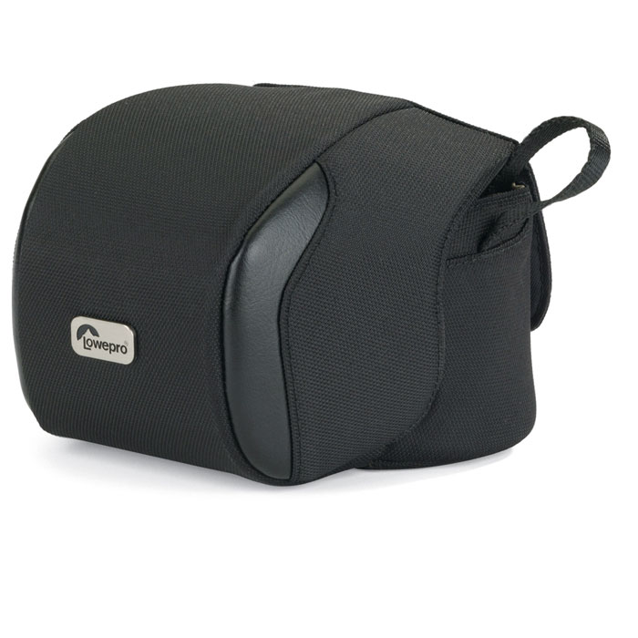 Lowepro Quick Case 100Quick Case 100 Lowepro Quick Case 100Quick Case 100В фотосумке Lowepro Quick Case 100 можно разместить зеркальный фотоаппарат с объективом. Сумка имеет 1 общий корман для фотоаппарата, а также ручку для переноски.