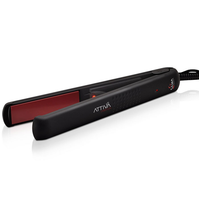 GA.MA CP9 LTO выпрямитель для волосP21.CP9LTO GA.MA CP9 LTO выпрямитель для волосP21.CP9LTOИонная технология и турмалиновые пластины выпрямителя GА.МА CP9 LTO обеспечивают защиту волос и с каждым движением делают их мягкими и блестящими. Ионная технология сокращает влажность и статическое электричество в волосах. Закругленная форма выпрямителя волос позволяет менять укладки из прямых и кудрявых волос в любой момент.