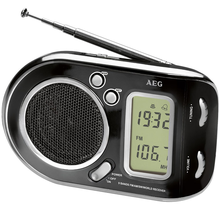 AEG WE 4125, Black радиоприемникAEG WE 4125 schwarz AEG WE 4125, Black радиоприемникAEG WE 4125 schwarzРадиоприемник AEG WE 4125 с будильником идеально подходит для путешествий. ЖК-дисплей Телескопическая антенна Цифровая индикация частоты Высококачественный динамик Многочастотный радиоприемник с 9 диапазонами частоты (1 х URW, 1 x MW, 7 x KW)