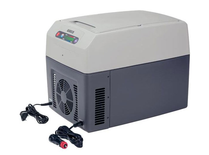 WAECO TropiCool TC-14FL мобильный холодильник 14 лTC-14FL-AC WAECO TropiCool TC-14FL мобильный холодильник 14 лTC-14FL-ACТермоэлектрический холодильник WAECO TropiCool TC-14FL со специальной TC электроникой обеспечивает охлаждение до 30°C ниже температуры окружающей среды и нагрев до +65°C. Сенсорная панель управления дает возможность индивидуально настроить температуру, выбрав один из семи уровней: от +1°C до +15°C в режиме охлаждения или от +50°C до +65°C в режиме нагрева. С помощью специальной функции можно сохранить в памяти последние настройки.