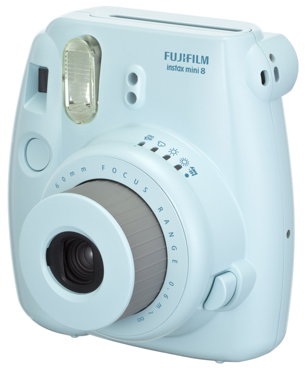 Fujifilm Instax Mini 8, Blue фотоаппарат16273178 Fujifilm Instax Mini 8, Blue фотоаппарат16273178Камера с технологией моментальной печати Fujifilm INSTAX Mini 8 позволяет печатать фотографии размера визитной карточки сразу после съемки. Обладая теми же конструктивными и эксплуатационными характеристиками, что и INSTAX mini 7S, INSTAX mini 8 примерно на 10% меньше mini 7S по объему корпуса. Процесс кадрирования стал проще благодаря видоискателю, который передает четкую картинку в реальном времени (даже при съемке под углом) и отличается более наглядной центральной меткой. К функциям съемки добавлен режим High-key - повышение диафрагмы на 2/3 ступени. Чтобы сделать фотографию с яркими и мягкими цветами, которые так полюбились девушкам, достаточно прокрутить диск в режим High-key. С момента своего выхода в свет в 1998 году камера INSTAX mini стала очень популярной благодаря простому управлению, остроумному дизайну и удивительному качеству снимков. Судя по тому, насколько распространен в наше время обмен цифровыми фотографиями, способов...