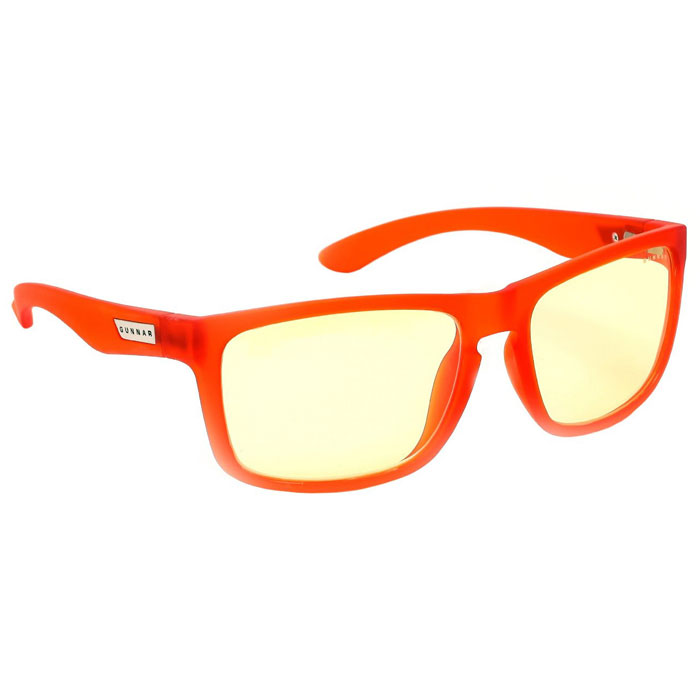 Gunnar Optiks Intercept, Fire компьютерные очкиINT-06501 Gunnar Optiks Intercept, Fire компьютерные очкиINT-06501Классическая оправа в стиле ретро сливается с технологиями будущего. Gunnar Optiks Intercept совмещают стиль и высокие технологии. Очки с большими, изолирующими от воздействия окружающей среды линзами позволят Вам получить максимальное удовольствие во время игры. Компьютерные очки Gunnar Optiks Intercept значительно увеличат Ваши зрительные способности в кратчайшие сроки, а также существенно снизят ощущения раздражительности и утомленности глаз. В сочетании с технологией i-AMP эти очки действительно приводят к гармонии функционирования Ваших глаз, зрительных нервов и мозга во время работы за компьютером. Зрительное напряжение, визуальный стресс и сухость глаз могут быть вызваны вашим длительным пребыванием за компьютером на небольшом расстоянии от монитора. Компьютерные очки Gunnar снижают напряжение и стресс, помогая глазам найти естественное фокусное расстояние до монитора компьютера. Компьютерные очки Gunnar защищают от факторов окружающей среды, которые могут...