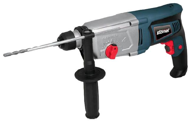 Перфоратор электрический Stomer SRD-850-KSRD-850-K Перфоратор электрический Stomer SRD-850-KSRD-850-KДомашний помощник Производитель ручного инструмента Stomer создал модель SRD-850-K для использования как в быту, так и на производстве. Перфоратор предназначен для создания отверстий в металле, в дереве и других твердых материалах. В режиме «сверление с ударом» или «долбление» инструмент способен продолбить отверстие в бетоне, кирпиче, керамике. А если переключиться в режим «завинчивание» инструмент превращается в обычный шуруповерт, которым можно вкручивать саморезы. Отличная производительность При относительно не сложных видах работ, а также при эксплуатации инструмента на высоте вам необходим сравнительно легкий и производительный перфоратор. Именно таким является SRD-850-K от производителя Stomer. Весом 3.60 кг, он снабжен мощным двигателем 800 Вт и длинным сетевым кабелем 3.60 м. Модель имеет функцию удара с энергией 2.5 Дж, частотой 4500 уд/мин., что делает его отличным «убийцей» бетона и кирпича. Долбить или сверлить...