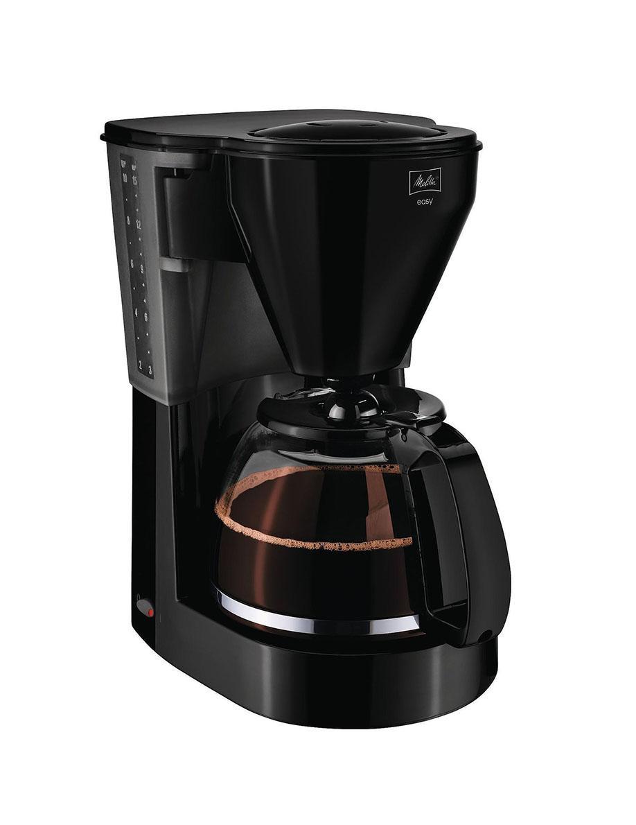 Melitta Easy, Black кофеваркаEasy black Melitta Easy, Black кофеваркаEasy blackКофеварка Melitta Easy - это образец легендарного качества бренда, приобретенного благодаря немецкой педантичности. Устройство в цвете черная жемчужина обладает съемной конструкцией поворотного фильтра для ежедневного ухода. Капельное заваривание извлекает максимум вкуса и аромата из свежемолотых зерен. Общая вместимость резервуара - 1250 мл. Этого достаточно, чтобы одновременно насладиться удивительной порцией кофе целой компанией друзей или коллег из пятнадцати человек. Световая индикация клавиши старта представляет напоминание о том, что прибор включен. Фильтр в комплектацию не входит.