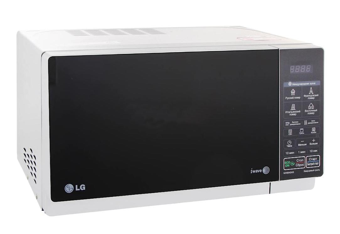 LG MH6043HS СВЧ-печьMH-6043HS LG MH6043HS СВЧ-печьMH-6043HSМикроволновая печь LG MH6043HS с грилем - прекрасный акцент вашей кухни, который будет не только выполнять свои основные функции по приготовлению блюд, но и станет одним из главных украшений современного кухонного интерьера благодаря оригинальному геометрическому дизайну. Автопрограммы приготовления Международная кухня 32 уникальные программы, позволяющие легко и без усилий приготовить блюда по традиционным рецептам французской, итальянской, восточной и русской кухни. Достаточно лишь заложить необходимые продукты в камеру и выбрать подходящее меню, а печь сама установит оптимальный режим приготовления блюда для придания ему насыщенного и неповторимого вкуса. Кварцевый гриль Кварцевый гриль более равномерно пропекает блюдо по сравнению с обычным тэновым грилем, придавая блюду хрустящую золотистую корочку. Легкоочищаемое покрытие LG EasyСlean Специальное легкоочищаемое покрытие LG EasyСlean внутренней камеры печи очищается от...