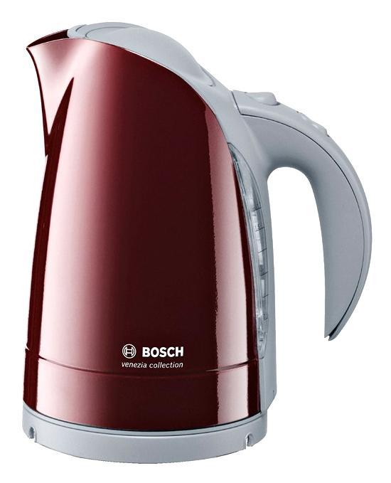 Bosch TWK 6008, электрочайникTWK6008 Bosch TWK 6008, электрочайникTWK6008Электрический чайник Bosch TWK6008 имеет дно из нержавеющей стали, под которым скрыт нагревательный элемент. Этот материал не влияет на вкусовые качества напитков, долговечен и легко чистится. Фильтр от накипи из нержавеющей стали в носике прибора препятствует попаданию частиц накипи в чашку. Центральный контакт позволяет ставить чайник на цоколь в любом положении.