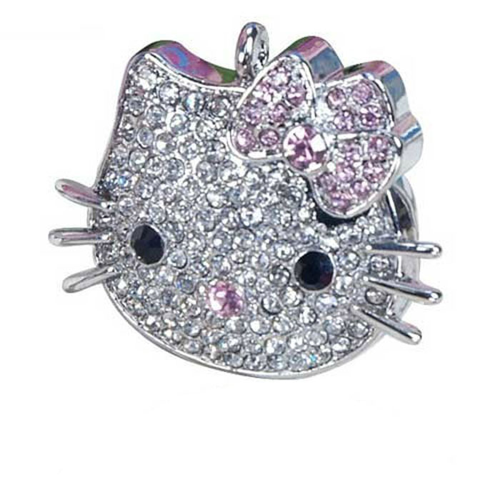 Iconik Hello Kitty Swarovski Сrystal 32GB, Silver USB-накопительMTFC-HKF-32GB Iconik Hello Kitty Swarovski Сrystal 32GB, Silver USB-накопительMTFC-HKF-32GBФлеш-накопитель Hello Kitty Swarovski Сrystal имеет весьма нестандартный дизайн. Накопитель имеет стальной корпус с использованием всемирно известных хрустальных страз Swarovski, а высокая пропускная способность и поддержка различных операционных систем делают его незаменимым. Iconik Hello Kitty - отличный выбор современного творческого человека, который любит яркие и нестандартные вещи.