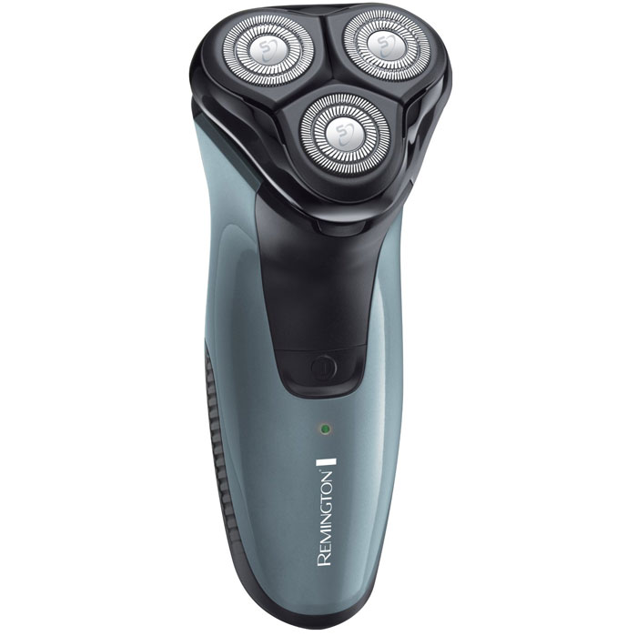 Remington PR1250 Power Series Plus электробритваPR1250 Remington PR1250 Power Series Plus электробритваPR1250Приготовьтесь к чистому и деликатному бритью с коллекцией роторных бритв Power Series от Remington. Во всех моделях коллекции используется технология PowerFlex 360, обеспечивающая максимальный контакт с кожей, при этом не раздражая кожу. Бритва Power Series Plus PR1250 имеет стильный и эргономичный дизайн, благодаря которому пользоваться бритвой очень удобно. Также в бритве есть выдвижной триммер с закругленными концами, который специально предназначен для обработки таких зон, как бакенбарды. В бритве PR1250 используются литиевые батарейки, благодаря чему прибор может работать до 40 минут в беспроводном режиме. Также бритва снабжена LED-индикатором, который подскажет, когда нужно подзарядить прибор. Бритва PR1250 отлично подойдет активным и деловым мужчинам, которые хотят иметь гладковыбритую кожу без лишних усилий.
