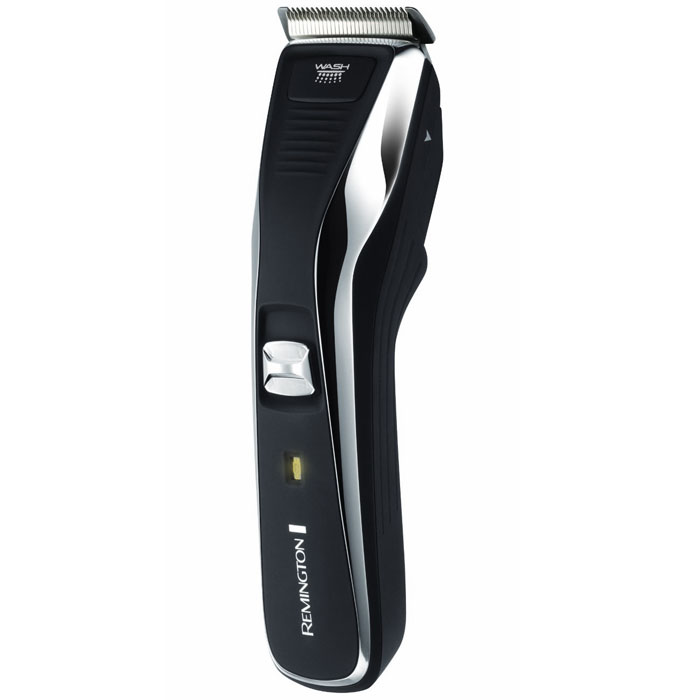 Remington HC5600 машинка для стрижки волосHC5600 Remington HC5600 машинка для стрижки волосHC5600Remington HC5600 - это многофункциональное устройство, способное обеспечить должный уход за внешним видом. С его помощью вы сможете не только подстричь волосы на голове, но и подровнять бороды, усы и бакенбарды! В комплект этой модели входит 3 насадки, две из которых позволяют устанавливать длину стрижки в диапазоне от 3 до 42 мм, и одна - подстригать волосы на лице, создавая эффект легкой небритости. Особенностью машинки является то, что она оснащена мощным мотором ProPower и очень острыми лезвиями с титановым покрытием, которые не нуждаются в заточке. Благодаря этом процесс стрижки становится наиболее эффективным и быстрым! Немаловажно и то, что в машинке для стрижки предусмотрен литиевый аккумулятор, позволяющий использовать устройство автономно в течение 2-х часов. Этого времени хватит на несколько сеансов бритья, при этом в случае необходимости вы сможете экстренно зарядить прибор всего за 10 минут. Для этого следует включить машинку в розетку или же...