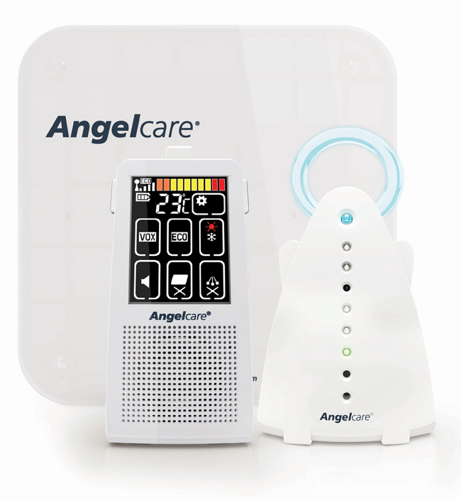 Радионяня-монитор дыхания Angelcare AC701AC701 Радионяня-монитор дыхания Angelcare AC701AC701Радионяня AC701 - универсальный прибор, сочетающий в себе высокое качество звука с наличием подматрасного датчика – монитора дыхания Sensor Pad, который фиксирует каждое дыхание и движение ребенка. Теперь вы можете быть спокойны за малыша, и заняться домашними делами, зная, что монитор дыхания подаст тревожный сигнал, если не зафиксирует движение или дыхание ребенка в течение 20 секунд. Идеально подходит для новорожденных и малышей, которые начинают активно исследовать окружающий мир. Подматрасный датчик Sensor Pad – Фиксирует каждое движение и дыхание ребенка и передает звуковой сигнал, если в течение 20 секунд движения отсутствуют. Таким образом, вы и ребенок можете спать спокойно. Датчик безопасен для ребенка, его действие сравнимо с работой пальчиковых батареек. Функция выключения звука - Радионяню можно переключить в беззвучный режим. ЖК сенсорный экран – Родители могут менять настройки на детском блоке с помощью сенсорного экрана с ...