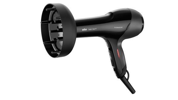 Braun Satin Hair 7 SensoDryer HD 785 фен с технологией IONTEC81475797 Braun Satin Hair 7 SensoDryer HD 785 фен с технологией IONTEC81475797Оптимальный контроль температуры. Датчик термоконтроля адаптирует температуру сушки. Технология оптимальной калибровки лопастей гарантирует равномерное распределение тепла. Технология IONTEC выделяет миллионы активных ионов для блестящих, послушных и гладких волос. Профессиональный АС двигатель обеспечивает более долгий срок службы