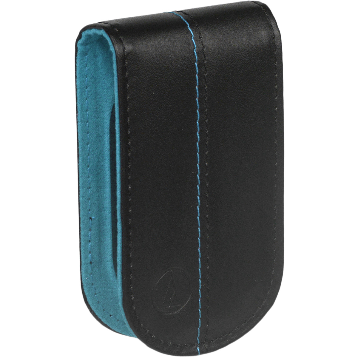 Audio-Technica ATH-HPP33, Blue чехол для наушников10102343 Audio-Technica ATH-HPP33, Blue чехол для наушников10102343Audio-Technica ATH-HPP33 - кейс-держатель для вставных наушников Audio-Technica, позволяющий компактно и надежно хранить наушники в то время, когда они не используются. Просто оберните провод наушников вокруг держателя, начиная со штекера. Небольшие размеры позволяют поместить его даже в самую маленькую сумку или карман.
