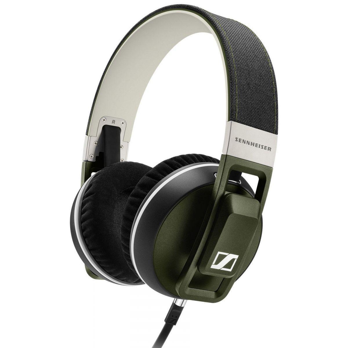 Sennheiser Urbanite XL, Olive наушники506448 Sennheiser Urbanite XL, Olive наушники506448Серия URBANITE – это наушники для тех, кто любит плотное качественное звучание и для тех, кто любит стильно выглядеть. Наушники серии URBANITE прекрасно идеально подходят людям, постоянно находящимся в движении: с помощью интегрированного в кабель пульта дистанционного управления с микрофоном можно принимать телефонные звонки и управлять музыкой на смартфонах и планшетах Охватывающие наушники URBANITE XL способны выдать мощный клубный звук, насыщенный низкими частотами, в то же время, обеспечивая превосходную четкость во всем остальном диапазоне частот. Благодаря уникальной складной конструкции наушники URBANITE XL можно легко сложить и убрать в чехол, входящий в комплект поставки, для хранения или транспортировки В наушниках серии URBANITE использовано достаточно элементов, придающих конструкции необходимую жесткость, наушники изготовлены из прочных и высококачественных материалов. Шарниры из нержавеющей стали придают дизайну строгость, а тканевая отделка...