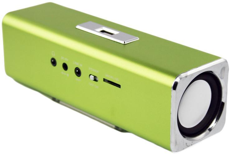 Liberty Project K-101, Green портативная колонкаCD124414 Liberty Project K-101, Green портативная колонкаCD124414Liberty Project K-101 - это компактная портативная акустическая система, совместимая с большинством аудиоустройств. Небольшие размеры и встроенный аккумулятор дают возможность использовать колонки в мобильном режиме, в любом месте, где нет электричества. Скромные с виду динамики обеспечивают вполне серьезную громкость и с легкостью озвучивают небольшое помещение или место пикника, отдыха. Для подключения можно использовать стандартный аудиоразъем 3.5 мм. Liberty Project K-101 - прекрасное решение для всех, кто хочет слушать любимую музыку в компании и не зависеть от розетки. Кроме того, у данной модели акустики есть возможность воспроизводить аудиофайлы непосредственно с карты памяти или обычной USB-флешки.