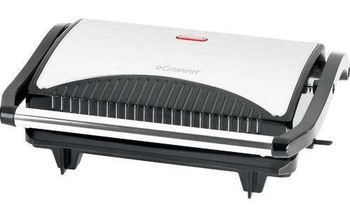 Bomann MG 2251 CB электрогрильMG 2251 CB Bomann MG 2251 CB электрогрильMG 2251 CBБлагодаря грилю BOMANN MG 2251 CB вы сможете приготовить стейки из мяса, поджарить рыбу или овощи, а также побаловать семью вкусными горячими сэндвичами на завтрак. Поверхность со специальным антипригарным покрытием обеспечивает хорошую прожарку продуктов и исключает пригорание их к поверхности гриля.