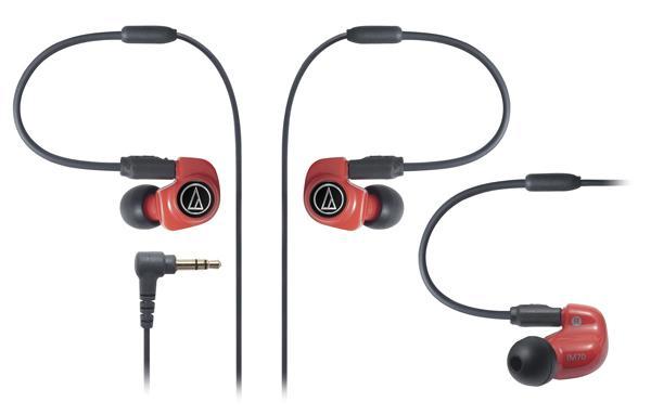 Audio-Technica ATH-IM70 наушники15117641 Audio-Technica ATH-IM70 наушники15117641Audio-Technica ATH-IM70 – мощные динамические наушники-вставки, с начинкой из двух симфонических излучателей (dual symphonic drivers). Наушники отличаются широкой звуковой сценой, выдающимися басами, отличными высокими частотами – все благодаря специально разработанной «двухдрайверной» системе, которая объединяет воедино два излучателя и в которой оба излучателя способны полноценно воспроизводить весь частотный диапазон, звуча параллельно друг другу и тем самым устраняя гармонические искажения друг друга. Корпус ATH-IM70 выполнен из особого сплава смолы, а также алюминия. Такая комбинация прекрасно справляется с излишними резонансами и делает звук исключительно чистым. Съемный кабель, чехол и набор комфортных звукоизолирующих амбушюр в комплекте - приятные особенности модели.