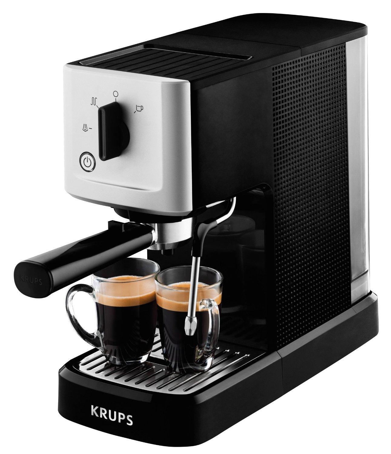 Krups XP344010 рожковая кофеваркаXP344010 Krups XP344010 рожковая кофеваркаXP344010Система термоблок компакт (15 бар) Вода в термоблоке нагревается моментально и равномерно до оптимальной температуры 90–95°С и не застаивается внутри системы. Термоблок долговечен и в меньшей степени подвержен образованию накипи Вариации использования Приготовление 1 или 2 чашек, использование порционного кофе