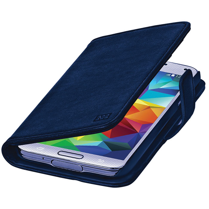 Promate Zimba-S5 чехол для Samsung Galaxy S5, Blue00007913 Promate Zimba-S5 чехол для Samsung Galaxy S5, Blue00007913Zimba-S5 - превосходный защитный чехол с крышкой, оформленный в виде бумажника. С внутренней стороны крышки предусмотрены 3 горизонтальных кармана для визиток, пластиковых карт, проездных абонементов и т.д., а также один большой вертикальный карман. Конструкция предусматривает использование Zimba-S5 в виде горизонтальной подставки для вашего Galaxy S5. Специальные технические вырезы на чехле обеспечивают полный доступ ко всем портам и кнопкам управления устройства.