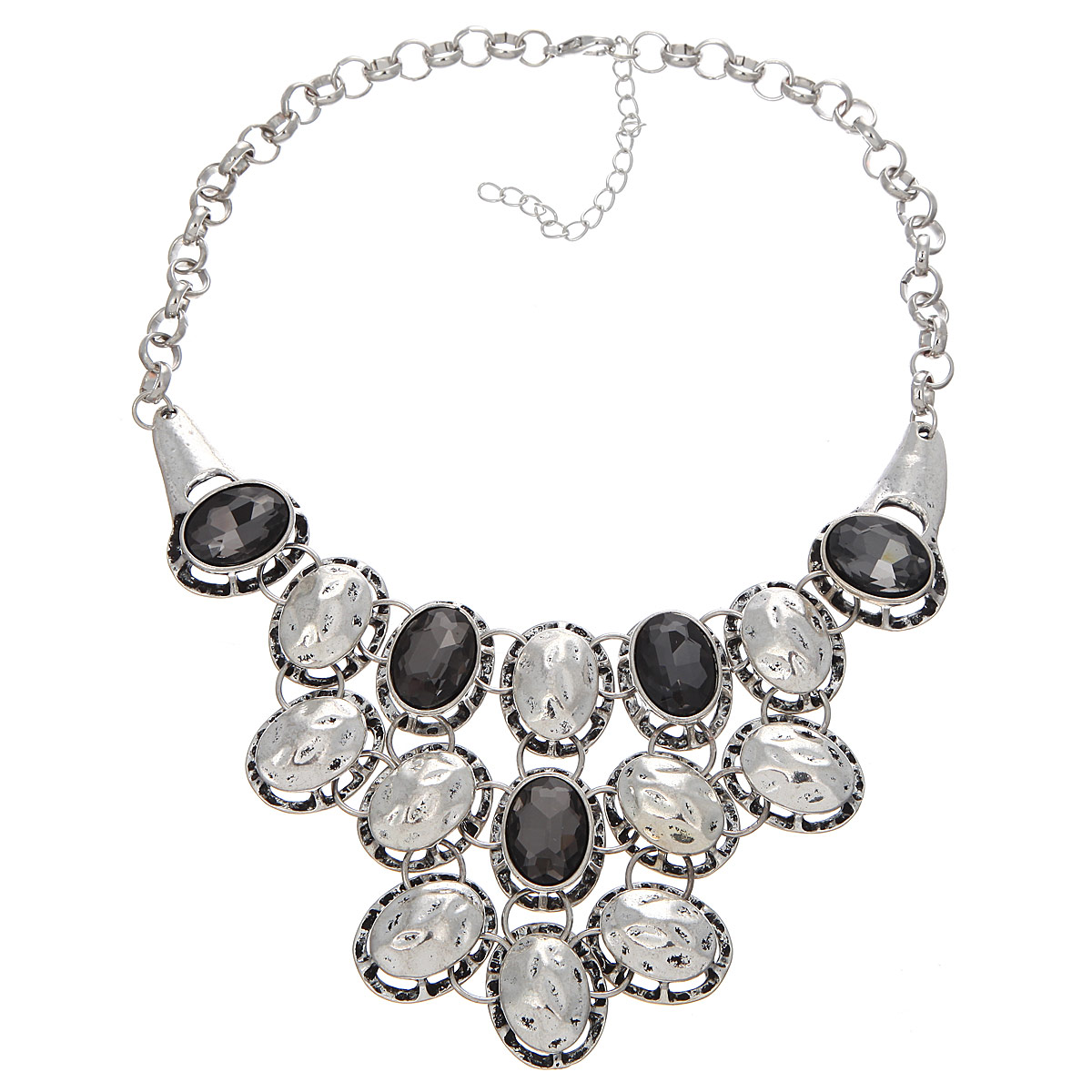 Колье Taya, цвет: серебристый. T-B-9796T-B-9796-NECK-SILVER Колье Taya, цвет: серебристый. T-B-9796T-B-9796-NECK-SILVERСтильное колье Taya выполнено из бижутерного сплава. Колье изготовлено из металлической цепочки, центр которой состоит из декоративных элементов, украшенных вставками из стекла. Колье застегивается на застежку-карабин с регулирующей длину цепочкой. Красивое и элегантное украшение блестяще подчеркнет изящество, женственность и красоту своей обладательницы и придаст особенное очарование и стиль.