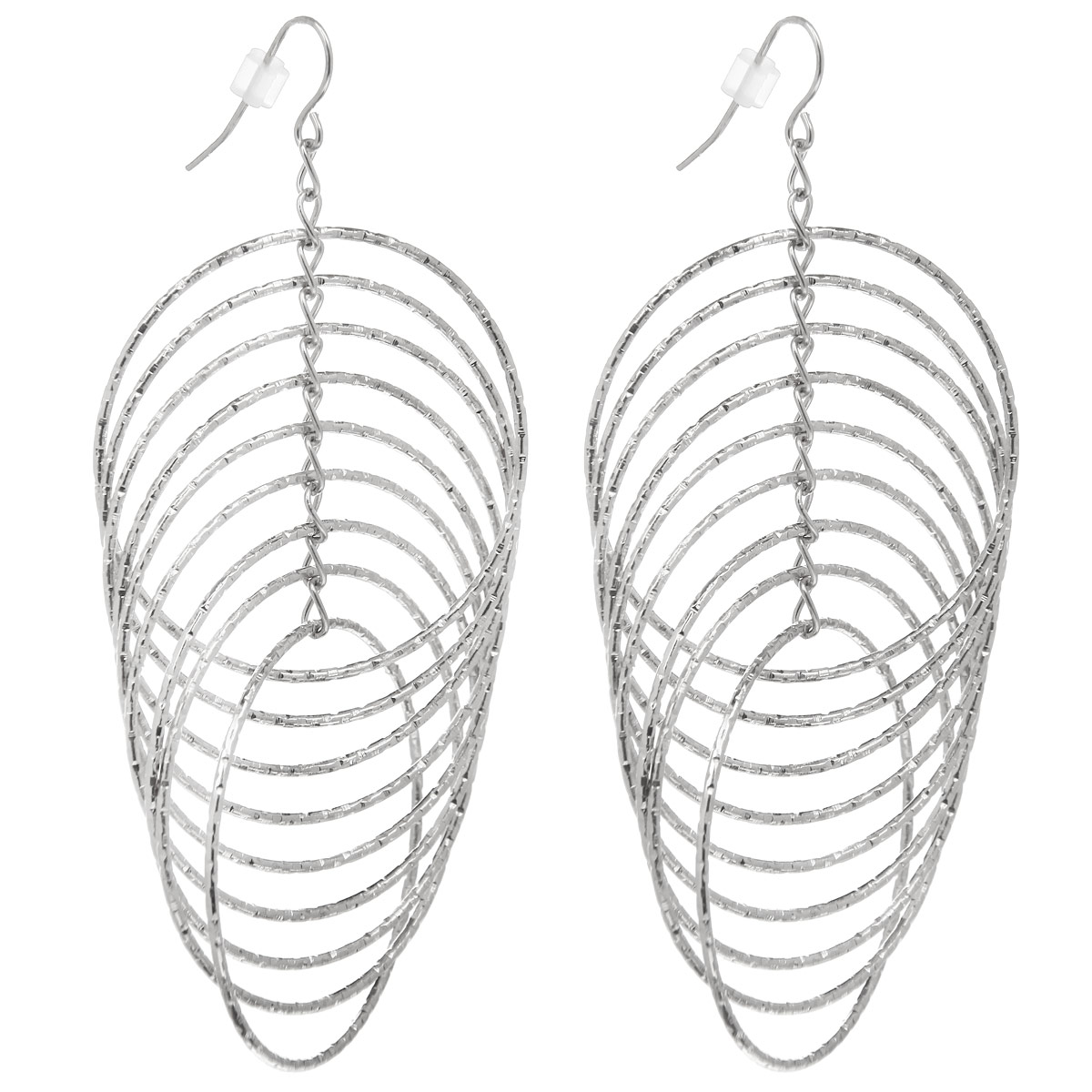 Серьги Taya, цвет: серебристый. T-B-5974T-B-5974-EARR-SILVER Серьги Taya, цвет: серебристый. T-B-5974T-B-5974-EARR-SILVERОригинальные серьги Taya, выполненные из гипоаллергенного сплава на основе латуни, не оставят равнодушной ни одну любительницу изысканных и необычных украшений. Серьги выполнены в этническом стиле в виде множества колец, которые пересекаются друг с другом. Имеют замок-петлю. Такие серьги позволят вам с легкостью воплотить самую смелую фантазию и создать собственный, неповторимый образ.