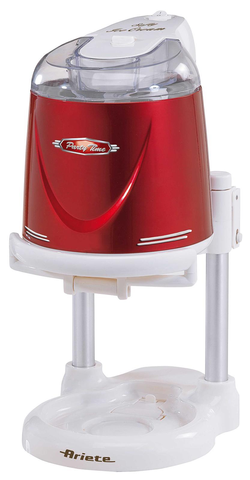 Ariete 634 Party Time прибор для приготовления мороженого634 Ariete 634 Party Time прибор для приготовления мороженого634Мороженица-полуавтомат Ariete Softy Ice Cream 634 уникальна в своем роде: она является единственным устройством, в котором предусмотрена функция подачи готового лакомства сразу в креманку или вафельный рожок. При этом в комплектацию прибора входит специальная подставка — держатель для рожков, который при необходимости можно убирать. После включения устройства за степенью готовности лакомства можно наблюдать через прозрачную крышку. Таймер в данной модели не предусмотрен, поэтому во время работы прибора желательно находиться с ним рядом и самостоятельно контролировать процесс. Примерно через 30 минут после старта аппарата мороженое достигнет необходимой консистенции – станет достаточно густым и мягким. Когда это произойдет, с помощью специального рычажка нужно будет открыть отверстие в дне чаши и сладкое лакомство начнет плавно выдавливаться вниз.