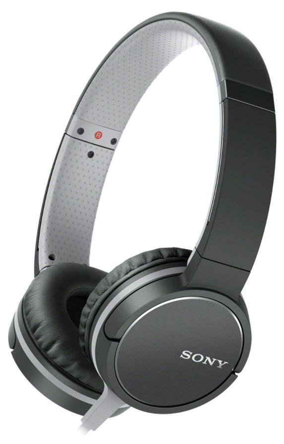 Sony MDR-ZX660AP, Black наушникиMDRZX660APB.E Sony MDR-ZX660AP, Black наушникиMDRZX660APB.EДинамические головки с неодимовым магнитом для четкого звука. Легкие динамические головки с неодимовым магнитом диаметром 40 мм обеспечивают мощное и ритмичное звучание даже самых сложных для воспроизведения композиций. Благодаря высокочувствительному диффузору вы сможете сделать музыку громче и по-прежнему наслаждаться чистым, ясным звучанием на всем диапазоне частот. Упругий бас благодаря управлению воспроизводимым звуком Технология управления диапазоном воспроизводимых частот обеспечивает точное и глубокое воспроизведение басов, а это именно то, что нужно с учетом ориентированности современных музыкальных стилей на низкие частоты. Вентиляционные отверстия обеспечивают прохождение воздушного потока, создаваемого низкими частотами, оптимизируя эффективность работы диффузора для точного воспроизведения басов. Высокая чувствительность для громкого, чистого звучания Благодаря высокой чувствительности, равной 104 дБ/мВт, наушники с легкостью преобразуют электрические импульсы в...