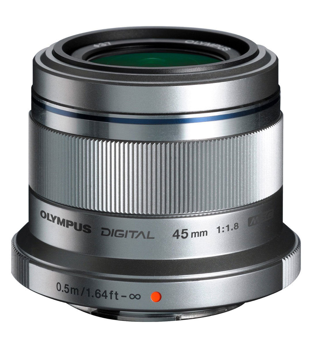 Olympus M.Zuiko Digital 45mm f/1.8, Silver объективV311030SE000 Olympus M.Zuiko Digital 45mm f/1.8, Silver объективV311030SE000Благодаря красивому дизайну и привлекательной цене, объектив Olympus M.Zuiko Digital 45mm f/1.8 станет настоящей находкой для любого фотолюбителя. Высокая светосила делает его идеальным выбором для съемки портретов с красивым размытием фона и насыщенными цветами. Этот объектив также отлично подойдет и для съемки видео. Внешний вид новинки также на высоте. Декоративное кольцо отлично дополнит дизайн вашей камеры. Особенности: Сменное декоративное кольцо Высокоскоростной автофокус с технологией MSC Высокая светосила для управления глубиной резкости Тонкий корпус с металлической отделкой Идеально для портретной съемки