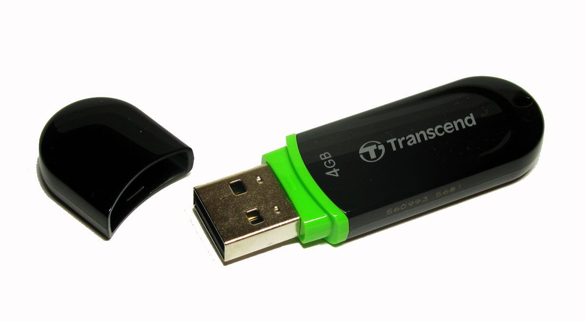 Transcend JetFlash 300 4GB USB-накопительTS4GJF300 Transcend JetFlash 300 4GB USB-накопительTS4GJF300Флеш-накопитель Transcend JetFlash 300 - устройство для хранения и переноса документации, фото, музыки и видео, которое с легкостью может поместиться у вас в кармане или кошельке. JetFlash 300 поддерживает функцию Windows ReadyBoost, позволяющую повысить производительность системы за счет увеличения свободной памяти в Windows Vista или Windows 7. Также вы сможете скачать программное обеспечение JetFlash elite для более эффективной работы с данными, хранящимися на JetFlash 300.