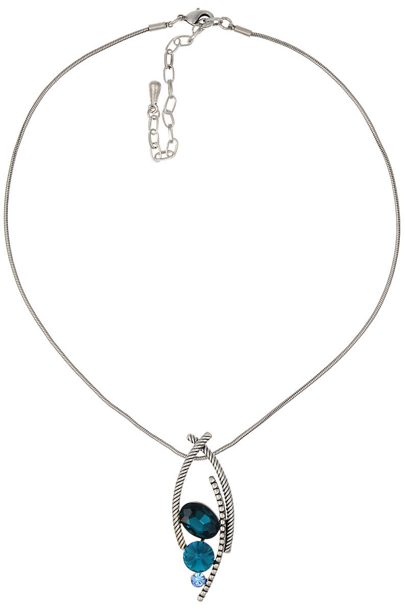 Колье Fashion House, цвет: серебряный, синий. FH26843FH26843 Колье Fashion House, цвет: серебряный, синий. FH26843FH26843Стильное колье не оставит равнодушной ни одну любительницу модных и необычных украшений. Колье представляет собой цепочку, декорированную подвеской в виде капли. Подвеска выполнена из металла и декорирована стразами разных цветов. Колье имеет надежную застежку-карабин с регулирующей длину цепочкой. Такое украшение позволит вам с легкостью воплотить самую смелую фантазию и создать собственный, неповторимый образ. Длина подвески: 5 см.