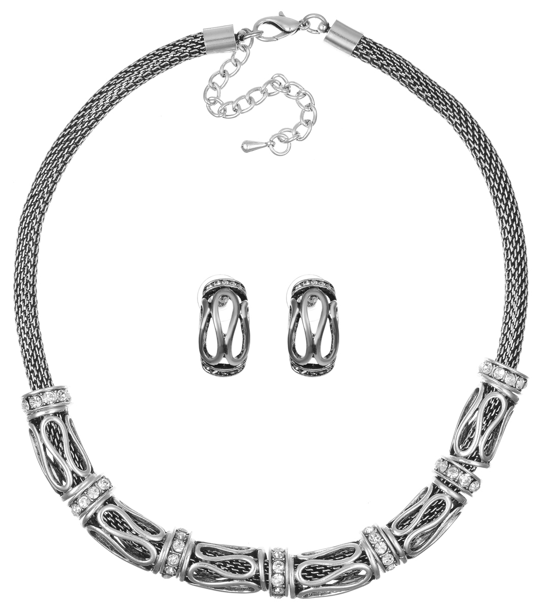 Набор бижутерии Taya: колье, серьги, цвет: серебристый. T-B-10210-SET-SILVERT-B-10210-SET-SILVER Набор бижутерии Taya: колье, серьги, цвет: серебристый. T-B-10210-SET-SILVERT-B-10210-SET-SILVERОригинальный набор Taya, выполненный из гипоаллергенного сплава на основе латуни, состоит из колье и сережек. Серьги, имеющие выпуклую форму, выполнены из металла с переплетением фрагментов и декорированы стразами. Замок-гвоздик с пластиковой задвижкой обеспечивает надежное удержание серьги. Колье представляет собой цепочку в виде широкого жгута, дополненного южно-американскими мотивами в орнаменте и инкрустированного стразами. Оно снабжено надежной застежкой карабин и удлиняющей размер цепочкой. Такой набор никогда не выйдет из моды, это своего рода классика.