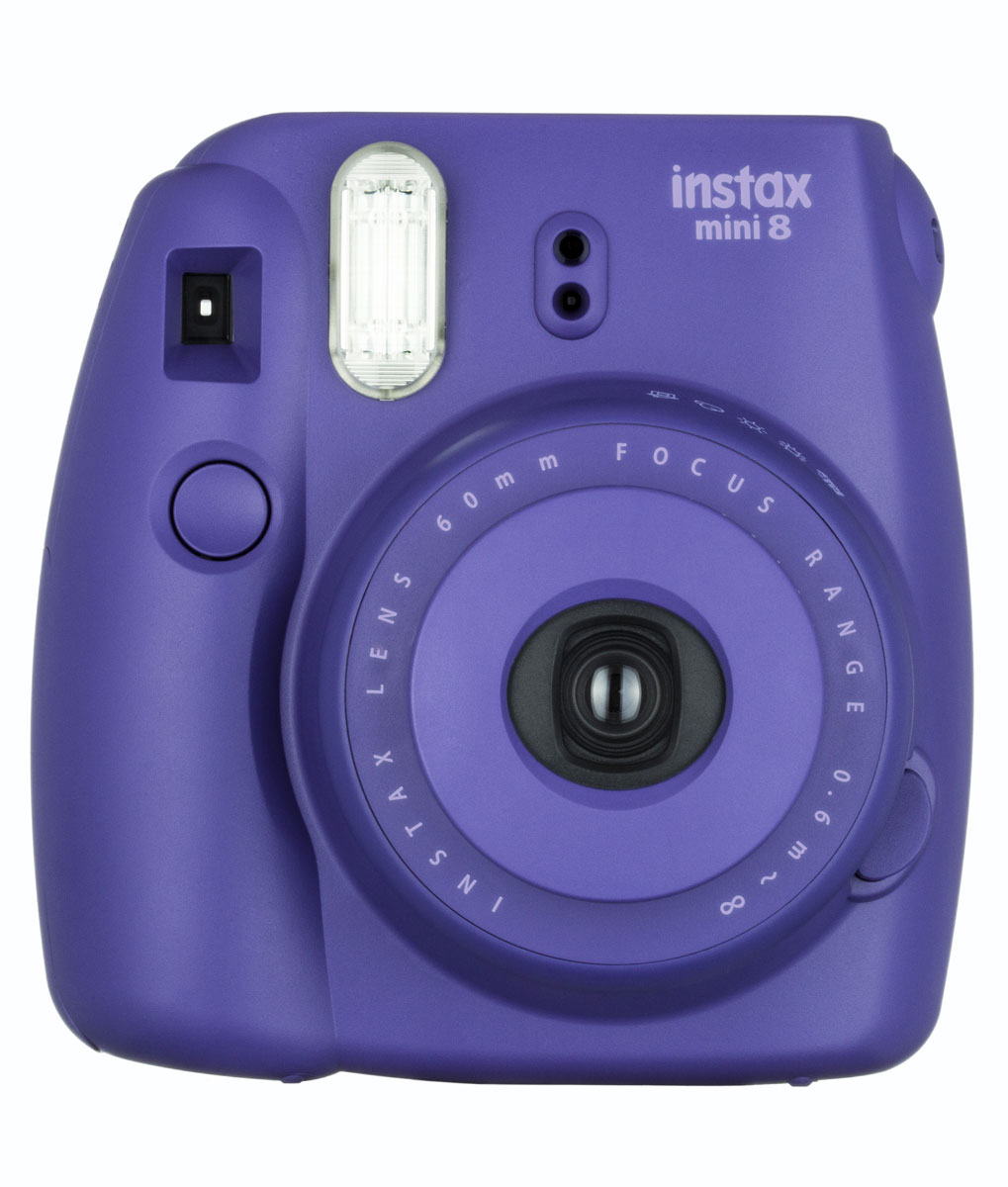 Fujifilm Instax Mini 8, Grape фотокамера мгновенной печатиINSTAX MINI 8 Fujifilm Instax Mini 8, Grape фотокамера мгновенной печатиINSTAX MINI 8Камера с технологией моментальной печати Fujifilm Instax Mini 8 позволяет печатать фотографии размера визитной карточки сразу после съемки. Обладая теми же конструктивными и эксплуатационными характеристиками, что и Instax mini 7S, Instax mini 8 примерно на 10% меньше mini 7S по объему корпуса. Процесс кадрирования стал проще благодаря видоискателю, который передает четкую картинку в реальном времени (даже при съемке под углом) и отличается более наглядной центральной меткой. К функциям съемки добавлен режим High-key - повышение диафрагмы на 2/3 ступени. Чтобы сделать фотографию с яркими и мягкими цветами, которые так полюбились девушкам, достаточно прокрутить диск в режим High-key. С момента своего выхода в свет в 1998 году камера Instax mini стала очень популярной благодаря простому управлению, остроумному дизайну и удивительному качеству снимков. Судя по тому, насколько распространен в наше время обмен цифровыми фотографиями, способов...