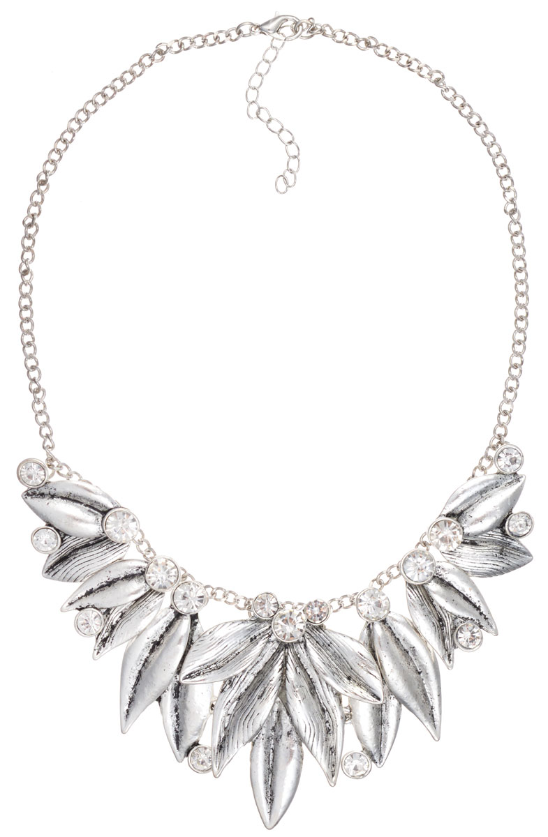 Колье Taya, цвет: серебристый. T-B-9804T-B-9804-NECK-SILVER Колье Taya, цвет: серебристый. T-B-9804T-B-9804-NECK-SILVERЭлегантное колье Taya, выполнено из бижутерийного сплава и стекла. Центральная часть изделия оформлена оригинальными элементами в виде листочков, которые дополнены стразами. Колье застегивается на практичный замок-карабин, длина регулируется за счет дополнительных звеньев. Стильное колье придаст вашему образу изюминку, подчеркнет индивидуальность.