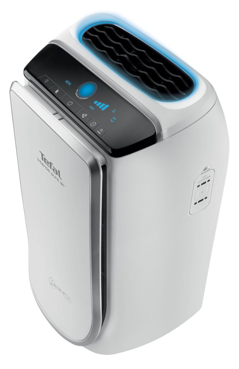 Tefal PU4025, White воздухоочистительPU4025 Tefal PU4025, White воздухоочистительPU4025Очиститель воздуха Tefal Pure Air PU4025 - это высокоэффективный очиститель воздуха, в котором применена технология NanoCaptur. Это многоступенчатая система очистки, которая позволит дышать чистым и здоровым воздухом в вашем доме. Модель обладает 4 встроенными фильтрами, в результате чего осуществляется фильтрация до 99,97% загрязняющих веществ. Фильтр предварительной очистки отлавливает крупные частицы, например, пыль, волосы, шерсть и т. д. Активный угольный фильтр поглощает запахи, газ и летучие органические соединения (бензол, ацетон, тетрахлорэтилен и т. д.). Фильтр тонкой очистки HEPA задерживает до 99,95% наиболее сложных для фильтрации частиц, т.е. частиц размером 0,3 мкм (плесень, пыльца, бактерии). И фильтр NanoCaptur окончательно разрушает формальдегид, самое опасное из загрязняющих веществ. Очиститель воздуха Pure Air работает почти бесшумно. Модели для спален на низкой скорости генерируют всего лишь 22 дБ, а на...