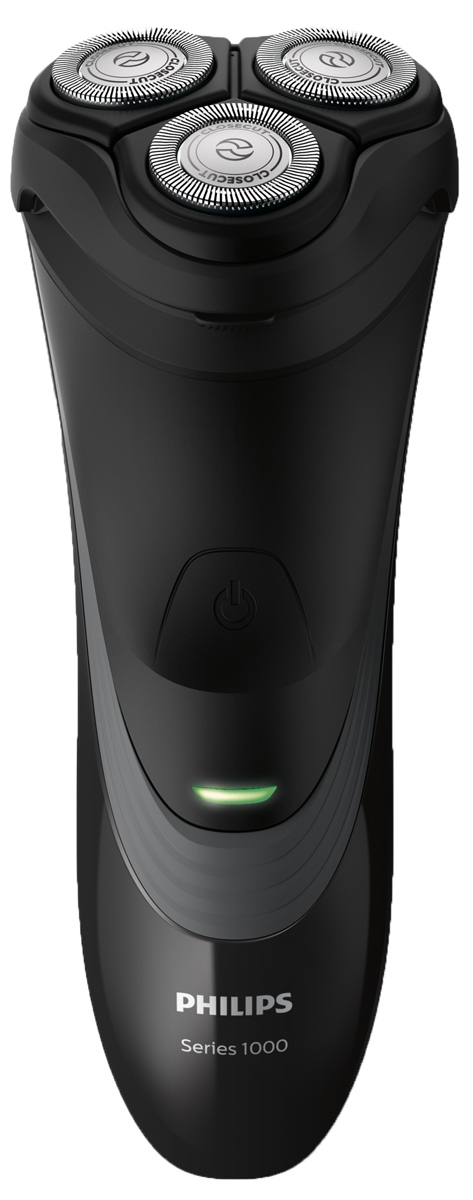 Philips S1520/04 электробритваS1520/04 Philips S1520/04 электробритваS1520/04Бритва Shaver Series 1000 обеспечивает простое и комфортное бритье по доступной цене. Гибкие головки движутся в 4 направлениях, а благодаря системе лезвий CloseCut вам гарантирован качественный результат. Надежные самозатачивающиеся лезвия — бритье без усилий: Комфортное бритье благодаря надежным лезвиям CloseCut, которые самостоятельно затачиваются во время работы. Головки двигаются в 4 направлениях, повторяя все контуры для гладкого бритья: Гибкие головки двигаются в 4 направлениях независимо друг от друга, повторяя контуры лица и обеспечивая простое бритье даже на шее и подбородке. Максимальная мощность на долгие годы: Долгое время работы бритвы после каждой зарядки. Благодаря мощному, энергоэффективному литий-ионному аккумулятору бритва долгие годы будет работать как новая. Откройте с помощью кнопки, затем используйте щеточку для очистки: Просто откиньте головки и стряхните волоски с помощью...