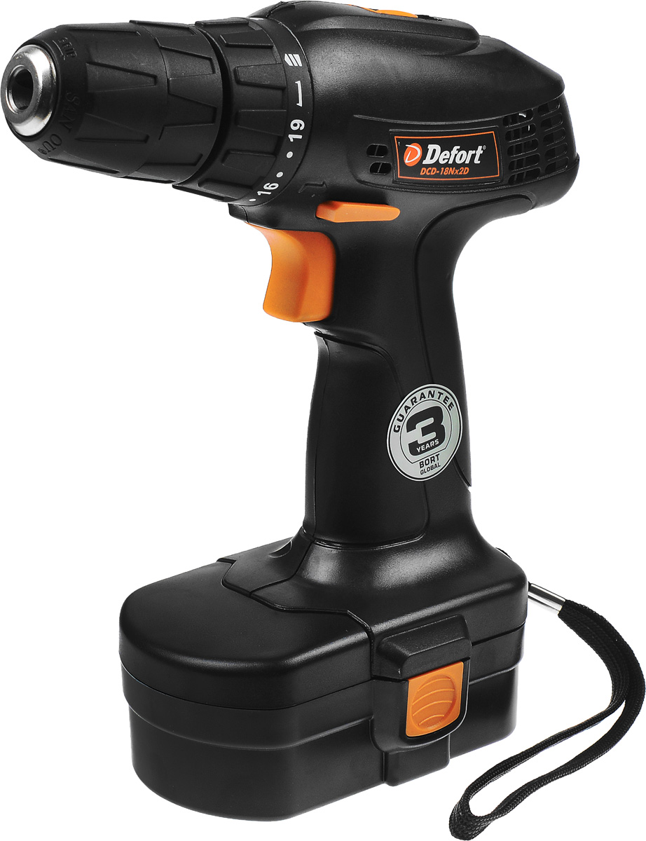 Дрель-шуруповерт аккумуляторная Defort DCD-18Nx2D, цвет: черный93727680_черный Дрель-шуруповерт аккумуляторная Defort DCD-18Nx2D, цвет: черный93727680_черныйАккумуляторная дрель-шуруповерт Defort DCD-18Nx2D предназначена для сверления отверстий в различных материалах, а также завинчивания и вывинчивания винтов и шурупов при сборочных работах. Благодаря эргономичной рукоятке с резиновой накладкой и малому весу шуруповерт станет незаменимым помощником в быту. Две 18-вольтовые энергоёмкие батареи в комплекте обеспечат стабильно долгую и продуктивную работу. Скоростной редуктор с 2 скоростями Регулировка крутящего момента Выключатель с плавной регулировкой скорости Время зарядки: 3 - 5 ч Эргономичная рукоятка с резиновой накладкой