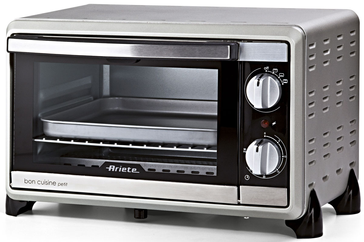 Ariete 970 Bon Cusine Petit мини-печь970 Ariete 970 Bon Cusine Petit мини-печь970Ariete Bon Cuisine Petit 970 – невероятно компактная духовка oт Ariete, внутренний объем – 10 литров. Идеально подходит как для деликатного приготовления пищи, так и для приготовления на гриле с хрустящей корочкой. Оснащена таймером и тремя режимами нагрева: верхний, нижний и комбинированный. Легко очищается, комплектуется решеткой для гриля и противнем для выпекания. Идеально подходит как для деликатного приготовления пищи, так и для приготовления на гриле с хрустящей корочкой Легко очищается и проста в использовании
