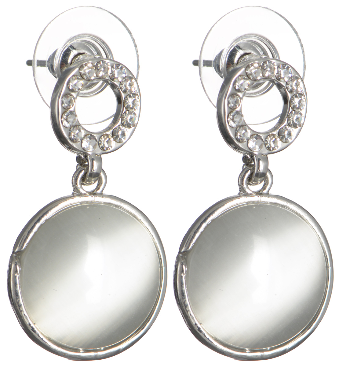 Серьги Happy Charms Family, цвет: серебристый, серый. NOAE0585NOAE0585 Серьги Happy Charms Family, цвет: серебристый, серый. NOAE0585NOAE0585Оригинальные серьги Happy Charms Family выполнены из гипоаллергенного ювелирного сплава и оформлены круглой подвеской с перламутровой вставкой, у основания серьги дополнены кольцом, инкрустированным стразами. Такие серьги помогут создать вам свой неповторимый стиль. Серьги застегиваются на замок-гвоздик с пластиковой заглушкой, который надежно зафиксирует сережку. Стильные серьги помогут дополнить любой образ и привнести в него завершающий яркий штрих.
