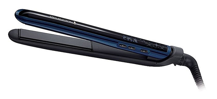 Remington S9509 выпрямитель для волосS9509 Remington S9509 выпрямитель для волосS9509Передовая технология объединила традиционное керамическое покрытие с сиянием жемчуга, чтобы создать великолепный выпрямитель Remington S9509 для ваших волос! Remington знает, что вам нравится выбирать самостоятельно температуру нагрева вашего выпрямителя. Пожалуйста! Выберите оптимально комфортную температуру из диапазона 150-235°C - это самое горячее предложение на рынке. Выпрямитель готов к работе уже через 10 секунд после включения. Только включите его и он уже готов служить вашим волосам! Плавающие пластины с усовершенствованной керамикой и жемчужным покрытием подарят вашим волосам жемчужное сияние. Пластины скользят по волосам, бережно выпрямляя их. Только легкие гладкие волосы высшего качества. Плавающие пластины с удлиненной базой до 110 мм Функция Heat Boost – максимальный нагрев нажатием одной кнопки Блокировка кнопки нагрева – предотвращение случайного изменения температуры