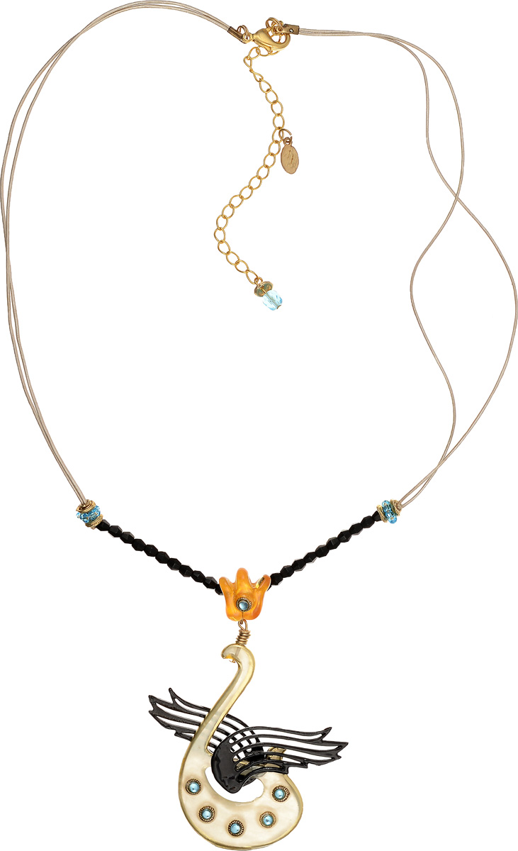 Кулон Lalo Treasures, цвет: бежевый, черный. P4534-1P4534-1 Кулон Lalo Treasures, цвет: бежевый, черный. P4534-1P4534-1Яркий дизайнерский кулон Lalo Treasures станет отличным дополнением к вашему стилю. Кулон изготовлен из качественной ювелирной смолы, металлического сплава и искусственной кожи. Декоративная часть кулона выполнена в виде фигурки лебедя с короной, украшенного вставками из стразов. Кулон застегивается на замок-карабин, а длина регулируется с помощью звеньев. Интересный дизайн кулона подчеркнет ваш образ и позволит вам быть оригинальной и изящной.