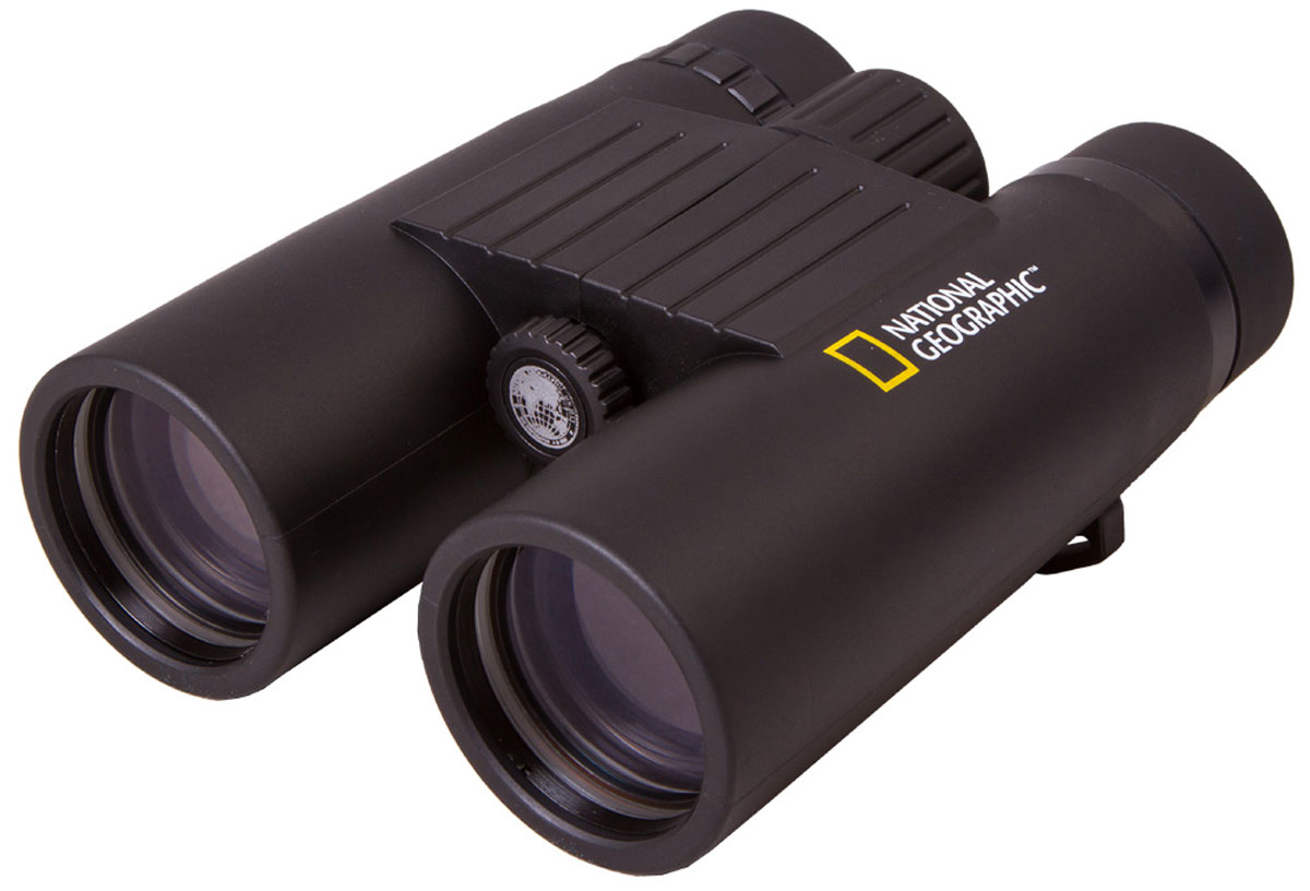 Bresser National Geographic 10x42 WP бинокль9076100 Bresser National Geographic 10x42 WP бинокль9076100Водозащищенный бинокль Bresser National Geographic 10x42 WP при любой погоде передает яркую и детализированную картинку высокой четкости. Правильная цветопередача, низкая засветка и удобство использования в самых суровых погодных условиях – вот залог успеха этой модели. Оптика высочайшего класса: Бинокль создан на основе системы roof-призм. Каждый элемент изготовлен из оптического стекла BaK-4 высочайшего класса. На поверхности линз окуляров и объективов нанесено несколько слоев просветляющего покрытия, чтобы каждый цвет был ярким и насыщенным. Водозащищенный корпус: Bresser National Geographic 10x42 – это всепогодный бинокль, который отлично чувствует себя и в солнечный, и в дождливый день. Его корпус полностью обрезинен, что делает его устойчивым не только к воздействию капель, но и к кратковременным погружениям в воду. Кроме того, резиновое покрытие успешно гасит сотрясения от падений и случайных ударов. Удобство...