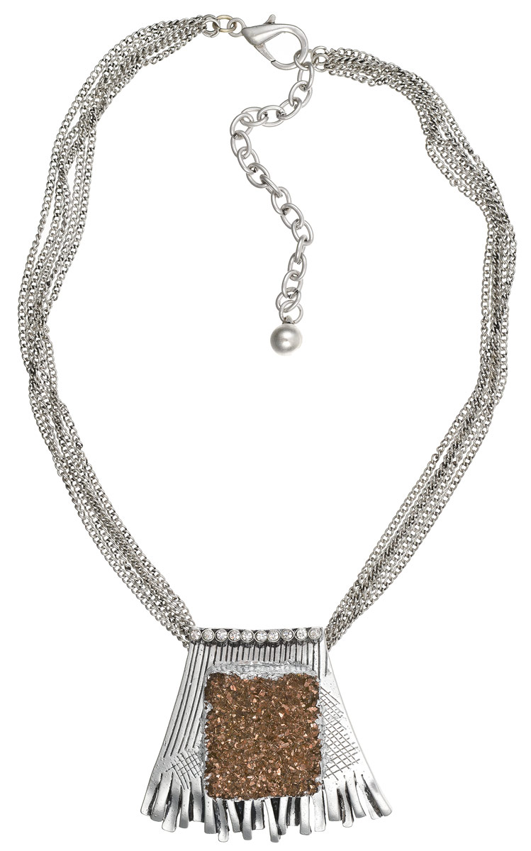 Колье Art-Silver, цвет: серебряный, золотой. 183752-1-639183752-1-639 Колье Art-Silver, цвет: серебряный, золотой. 183752-1-639183752-1-639Оригинальное колье Art-Silver изготовлено из бижутерийного сплава и полимера. Центральная часть колье дополнена оригинальным декоративными элементом, который инкрустирован стразами. Колье застегивается на замок-карабин, длина изделия регулируется за счет дополнительных звеньев. В комплекте с украшением поставляется мешочек для хранения с фирменной символикой. Колье Art-Silver поможет дополнить любой образ и привнести в него завершающий штрих.