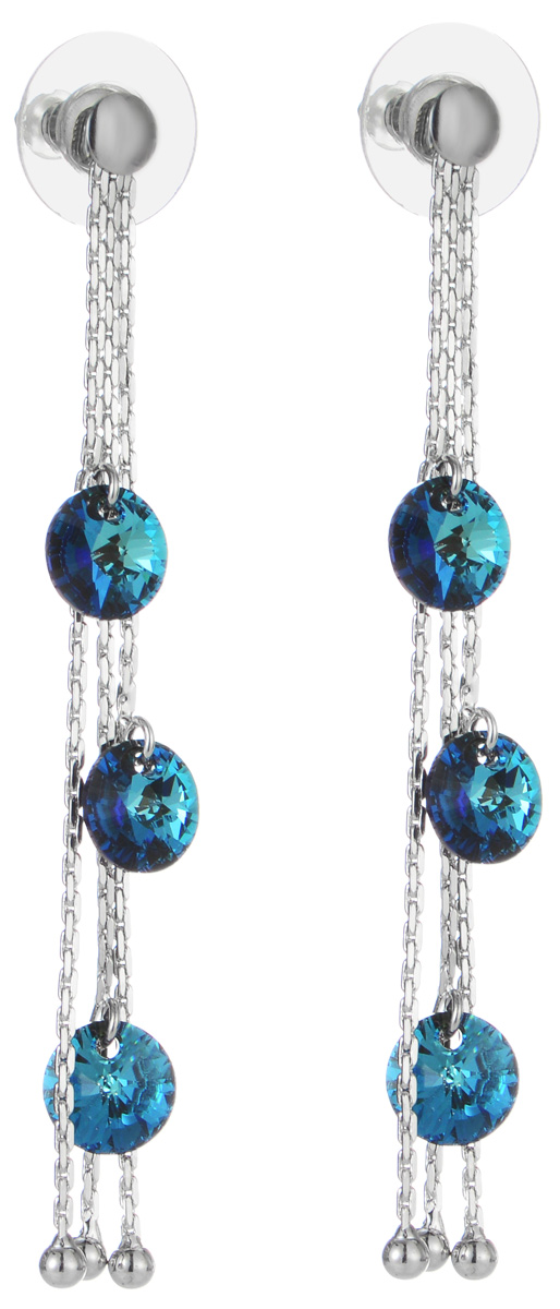 Серьги Art-Silver, цвет: серебряный, синий. 00886-88700886-887 Серьги Art-Silver, цвет: серебряный, синий. 00886-88700886-887Оригинальные серьги Art-Silver выполнены из бижутерного сплава, с легкостью завершат ваш образ. В качестве основы украшения использован замок-гвоздик с фиксатором из металла и пластика. Серьги выполнены в виде трех цепочек, украшенных крупными элементами из кубического циркония синего цвета . Стильные серьги придадут вашему образу изюминку, подчеркнут красоту и изящество вечернего платья или преобразят повседневный наряд.