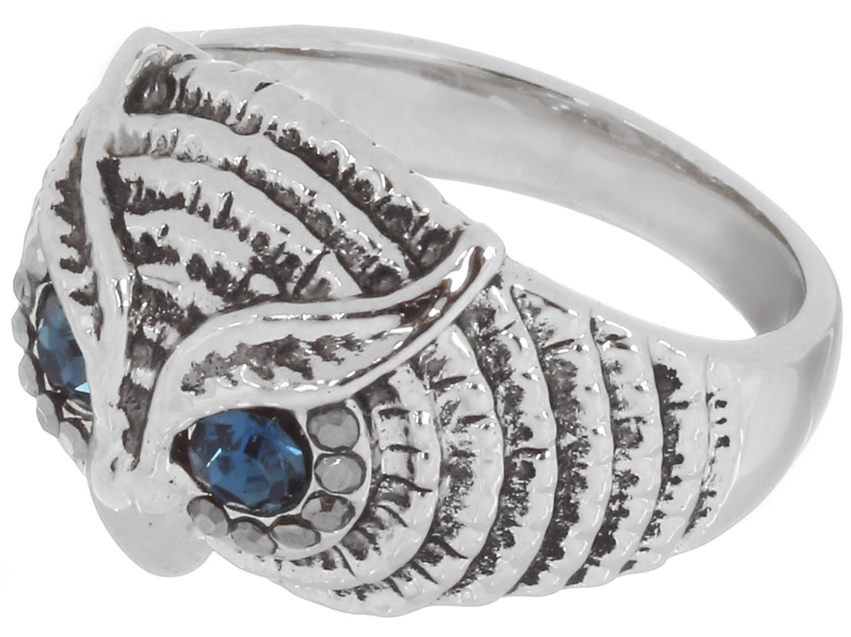 Кольцо Art-Silver, цвет: серебристый. 01315-607. Размер 1701315-607 Кольцо Art-Silver, цвет: серебристый. 01315-607. Размер 1701315-607Великолепное кольцо Art-Silver изготовлено из бижутерного сплава. Декоративная часть кольца выполнена в виде головы совы. Изделие украшено цирконами. Стильное кольцо придаст вашему образу изюминку и подчеркнет индивидуальность.