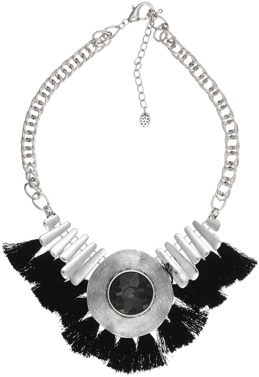 Колье Art-Silver, цвет: серебряный, черный. 141114-4141114-4Black-1227 Колье Art-Silver, цвет: серебряный, черный. 141114-4141114-4Black-1227Колье современного дизайна Art-Silver изготовлено из бижутерийного слава и текстиля. Центральная часть колье дополнена массивным декоративным элементом с граненым кристаллом. Колье застегивается на замок-карабин, длина изделия регулируется за счет дополнительных звеньев. В комплекте с украшением поставляется мешочек для хранения с фирменной символикой. Колье Art-Silver поможет дополнить любой образ и привнести в него завершающий штрих.