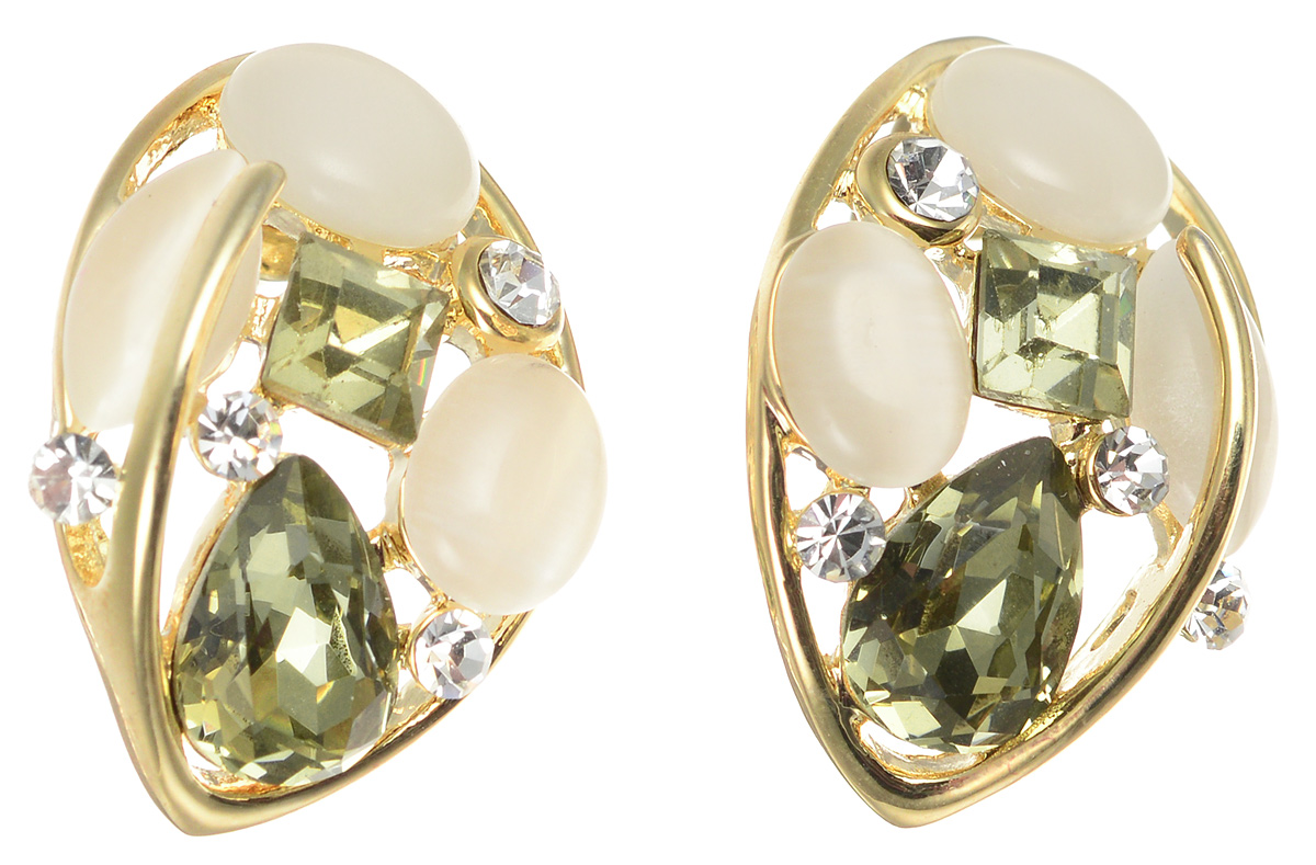Серьги Art-Silver, цвет: золотой. 29889-69229889-692 Серьги Art-Silver, цвет: золотой. 29889-69229889-692Оригинальные серьги Art-Silver выполнены из бижутерного сплава с покрытием под золото, с легкостью завершат ваш образ. В качестве основы украшения использован замок-гвоздик с фиксатором из металла. Серьги имеют оригинальную продолговатую форму. Украшение дополнено кубическим цирконием, кристаллами и вставками из кошачьего глаза. Стильные серьги придадут вашему образу изюминку, подчеркнут красоту и изящество вечернего платья или преобразят повседневный наряд.