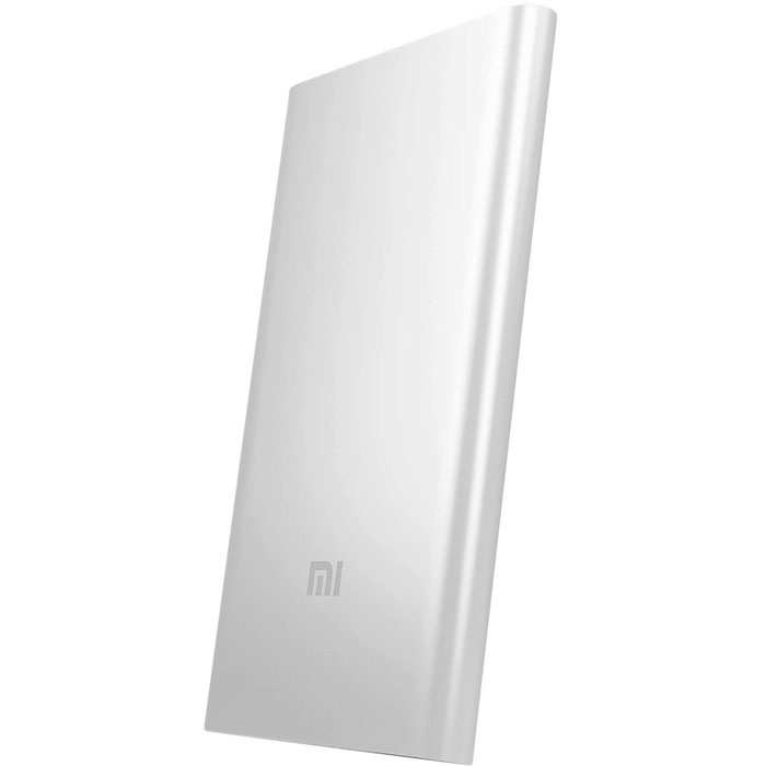 Xiaomi Power Bank, Silver внешний аккумулятор (5000 мАч)NDY-02-AM Xiaomi Power Bank, Silver внешний аккумулятор (5000 мАч)NDY-02-AMБлагодаря новейшим технологиям от ведущих производителей, Xiaomi предлагает безопасный и стабильный источник питания для ваших любимых мобильных устройств. Большой и ёмкий Power Bank - это конечно хорошо, но как быть тем кому достаточно всего одной подзарядки телефона в день? Специального для этого Xiaomi переработала свою младшую модель внешнего аккумулятора, сделав его ёще удобнее и практичнее в использование. Она не только сохранила все свои главные достоинства, но и стала тонкой, теперь всего 9,9 мм. Поставщиком литий-ионных аккумуляторов выступает компания ATL, один из поставщиков аккумуляторов для Apple. Отличный срок службы и возможность заряжать всю совместимую мобильную технику - всё это Xiaomi Power Bank 5000 мАч. Установлены чипы USB smart-control и датчики зарядки/разрядки от Texas Instruments. Цельный металлический корпус был создан технологиями высокой точности цифровой резки. Поверхность устойчива к воде и...