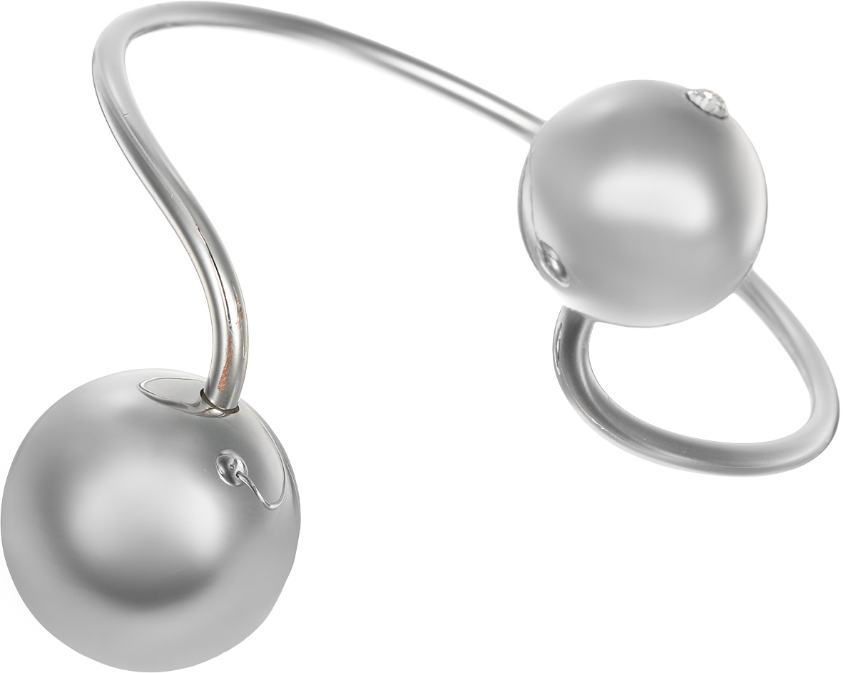 Браслет Art-Silver, цвет: серебристый. 01759-41001759-410 Браслет Art-Silver, цвет: серебристый. 01759-41001759-410Лаконичный женский браслет Art-Silver выполнен из бижутерного сплава. Модель оформлена декоративными круглыми элементами со вставками из кубического циркона. Металлический каркас обеспечивает прилегание модели к руке. Красивый и необычный браслет блестяще подчеркнет ваш изысканный вкус и поможет внести разнообразие в привычный образ.