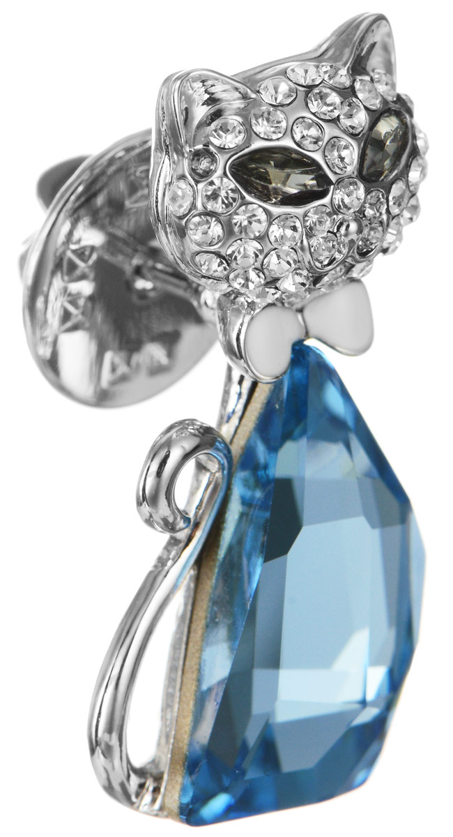 Брошь Art-Silver, цвет: серебристый, голубой. 059487-1583059487-1583 Брошь Art-Silver, цвет: серебристый, голубой. 059487-1583059487-1583Эффектная брошь Art-Silver, выполнена в виде кошки из бижутерного сплава и оформлена камнями и стразами. Брошь крепится с помощью иголки с замочком. Такая брошь позволит вам с легкостью воплотить самую смелую фантазию и создать собственный, неповторимый образ.