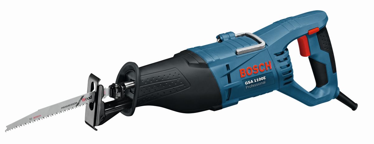 Сабельная пила Bosch GSA 1100 E060164C800 Сабельная пила Bosch GSA 1100 E060164C800Обзор технических характеристик Встроенный лазер для высокоточного пиления Встроенные боковые элементы для подачи заготовки Интуитивно понятная боковая фиксация наклона Ограничитель глубины для прорезания пазов 2-точечная система пылеудаления Встроенная рукоятка облегчает транспортировку Производительность резания при 0° 70 x 312 мм Производительность резания, угол скоса 45° 70 x 225 мм Производительность резки, угол 45° 48 x 312 мм Комплектация: Пильное полотно по древесине S 2345X 2608654403 Пильное полотно по металлу S 123 XF 2608654416 Чемоданчик 2610956923
