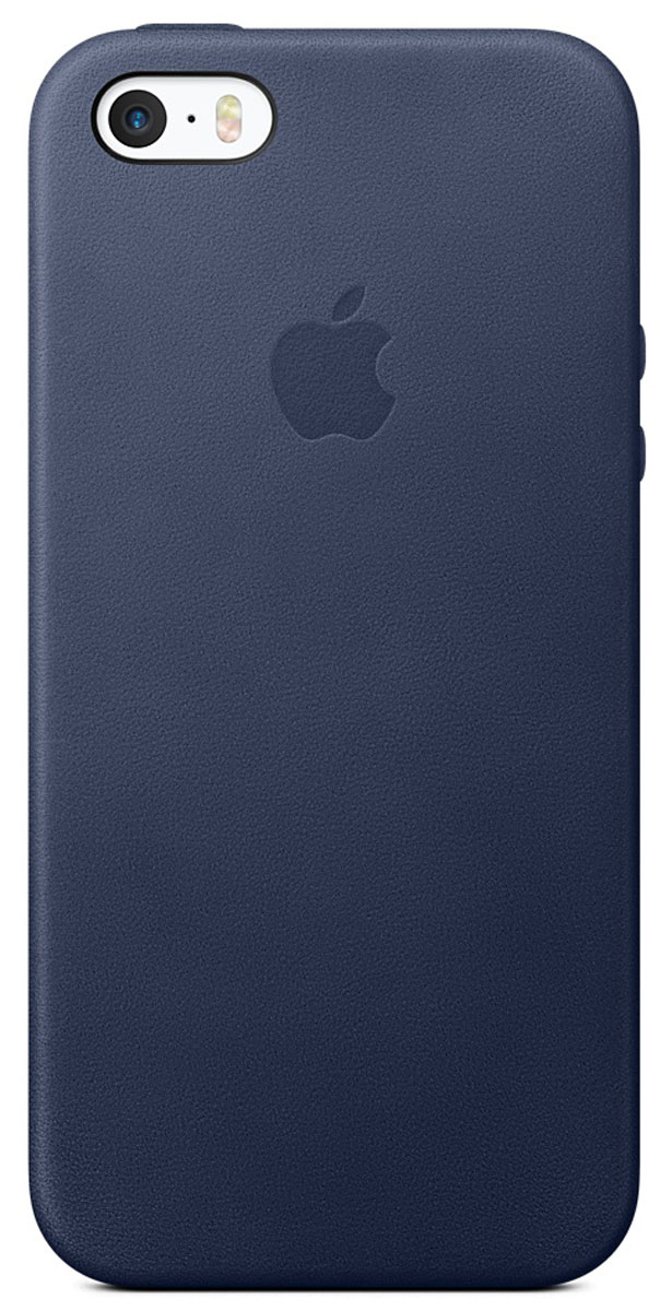 Apple Case чехол для iPhone 5/5s/SE, Midnight BlueMMHG2ZM/A Apple Case чехол для iPhone 5/5s/SE, Midnight BlueMMHG2ZM/AЭти роскошные чехлы от Apple изготовлены из специально обработанной и выделанной кожи европейского производства. Поскольку они созданы специально для iPhone 5/5s/SE, они плотно прилегают к корпусу, так что ваш телефон всё равно будет выглядеть невероятно тонким. Мягкая внутренняя поверхность чехла, выполненная из микроволокна, защитит корпус вашего iPhone. А внешняя сторона порадует вас насыщенным оттенком: благодаря специальной технологии краситель проникает глубоко в структуру кожи.